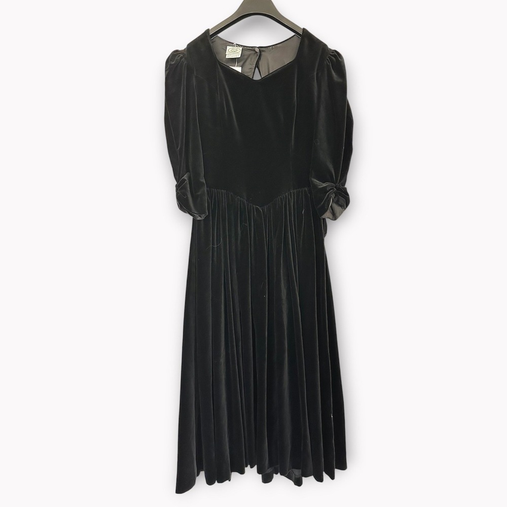 Vintage Laura Ashley Black Velvet Puff Sleeve Sweetheart Dress Midi Bow Cutout